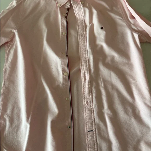 Men’s Tommy Hilfiger L L/S Oxford shirt. - Picture 6 of 6
